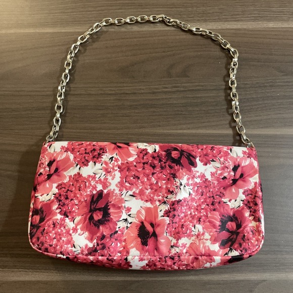 White House Black Market Pink Rose Floral Fabric Purse Clutch Bag Red Chain - Picture 2 of 6